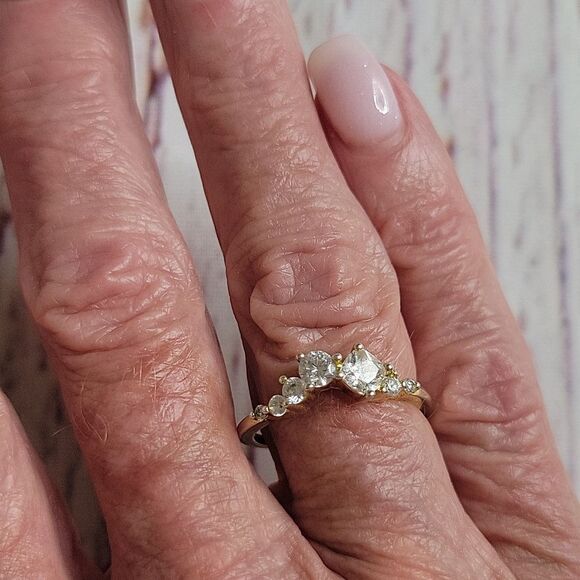 Unbranded Cubic Zirconia Ring Size 7 - Picture 5 of 5